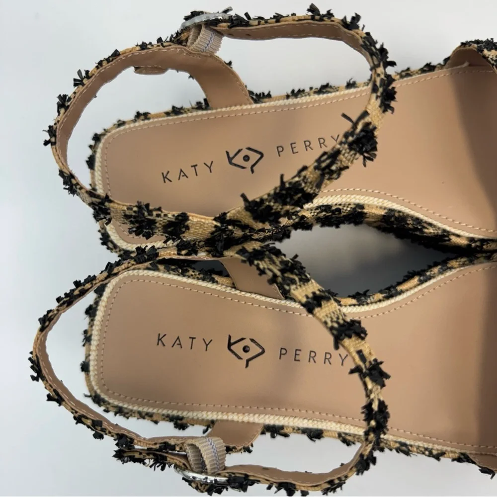 Katy Perry The Busy‎ Bee Ankle Strap Platform Sandal Size 9.5 NWOT